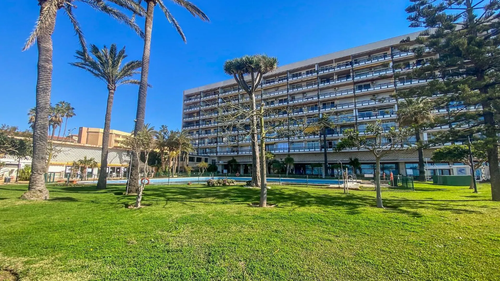 Apartment Near Bajondillo Seabeach Torremolinos 0*,